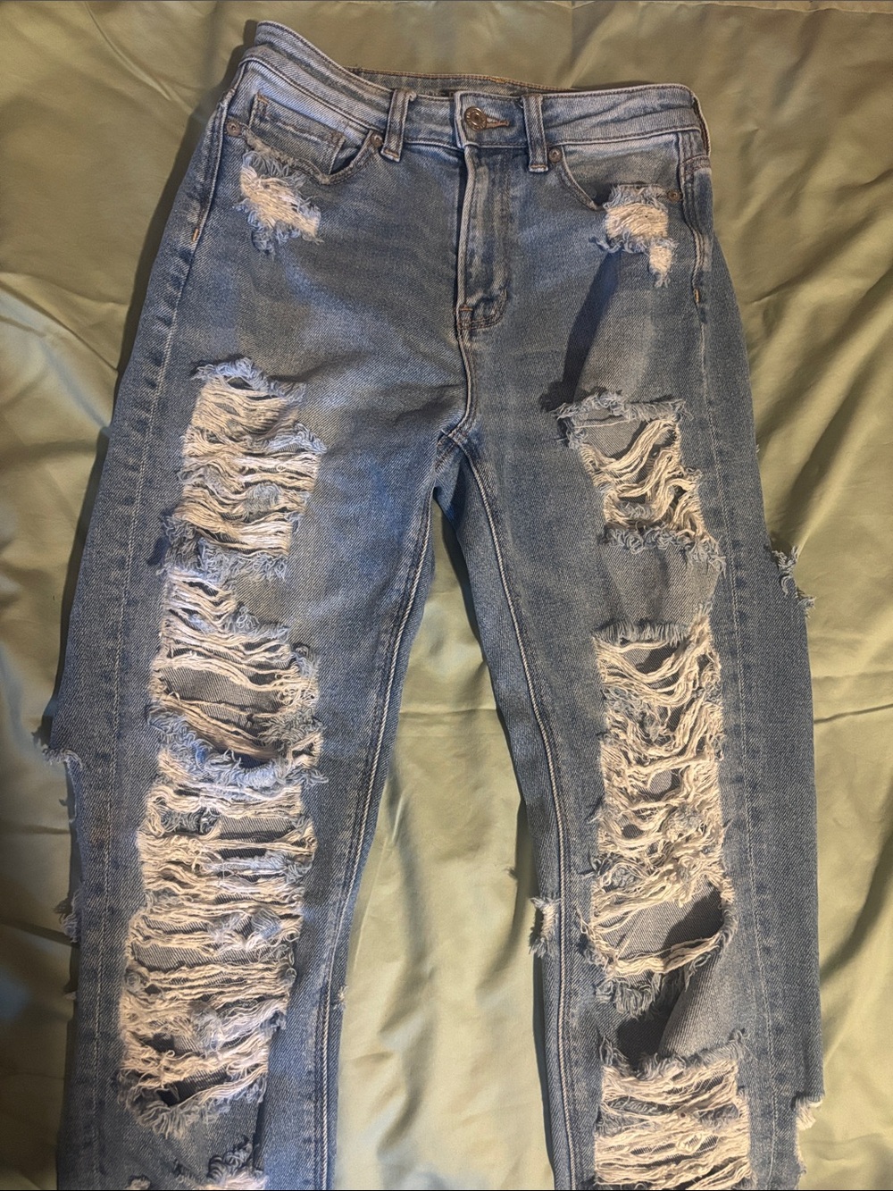 Women’s Distressed Ripped Mom Jeans
